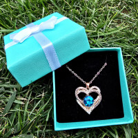 Ожерелье женское с голубым циркониевым камнем Heart Love золотое