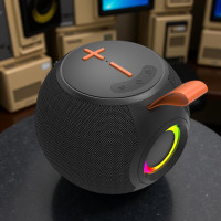 Портативная Bluetooth колонка M7 с RGB подсветкой, TF, USB и FM радио, мощный звук 66 мм